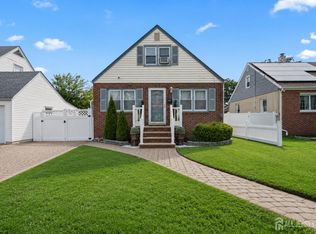 717 Sheridan Ave, Roselle, NJ 07203