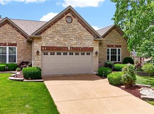 906 Daffodil Ridge Dr, O'Fallon, MO 63366