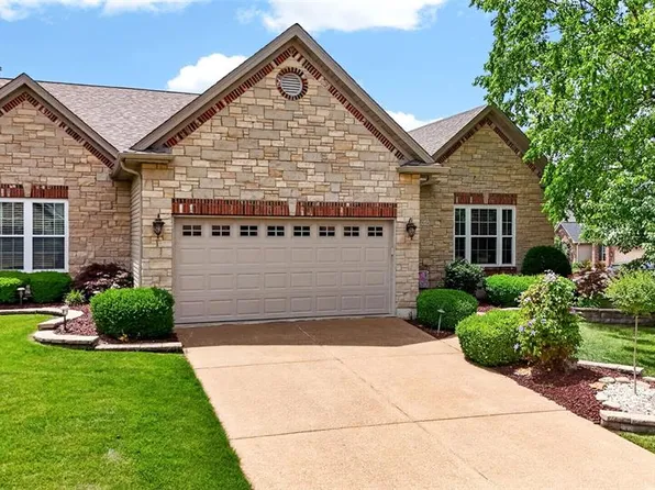 906 Daffodil Ridge Dr, O'Fallon, MO 63366