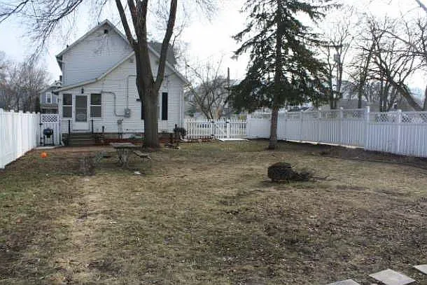 628 10th St W — Photo 27