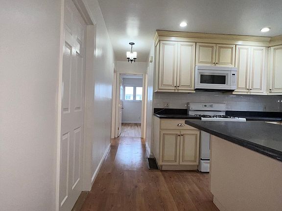 3rd image of 364 Naughton Ave #1A