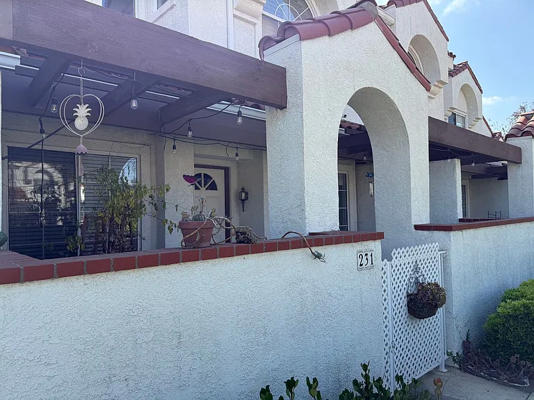 231 Camino Toluca — Photo 1