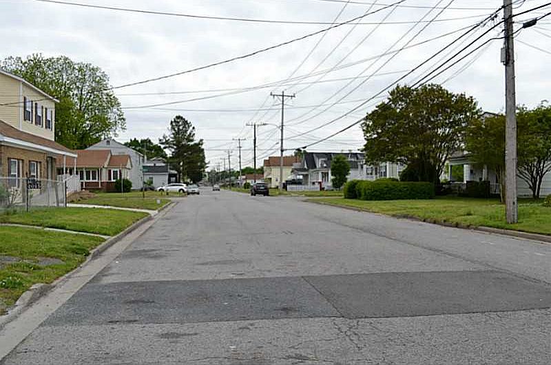 1st image of 2005 Chestnut St