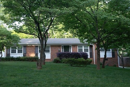 2nd image of 1102 McDowell Dr