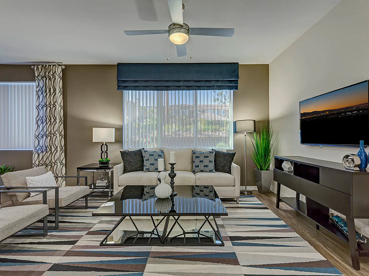 The View at Horizon Ridge — Photo 3