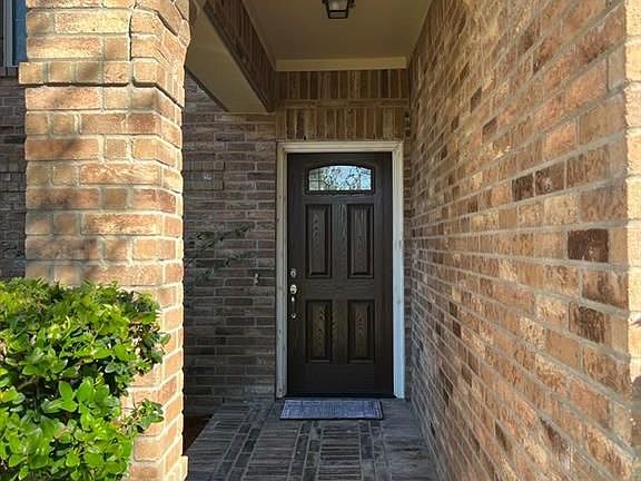 4th image of 10326 Mills Run Dr