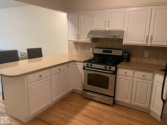 Rented by Brown Harris Stevens | media 6