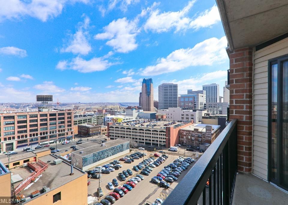 1st image of 78 10th St E Unit 1407