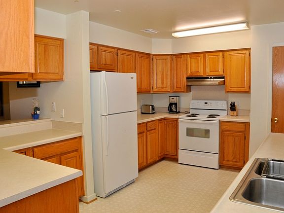 Cabinets for days