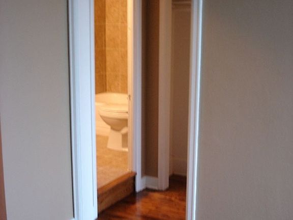 4th image of 5917 1/2 6th Ave #4