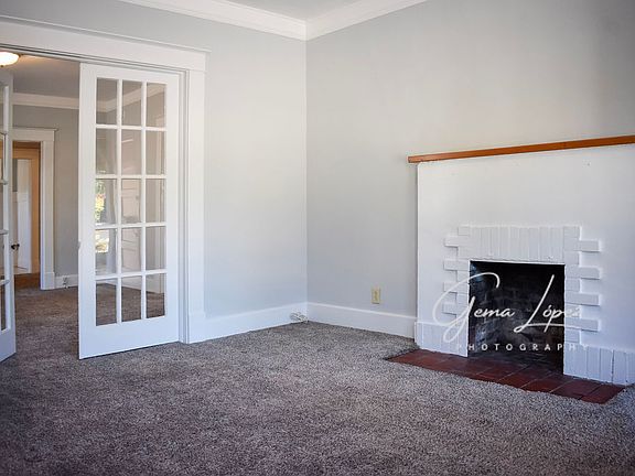 4th image of 1526 Stovall St APT A