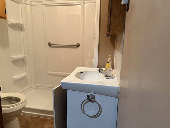5th image of 8767 SW 40th St