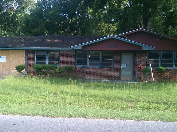 4th image of 1003 Cypress St