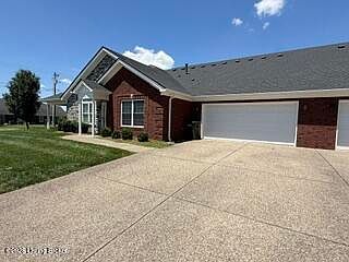 4th image of 336 Adrian Ave