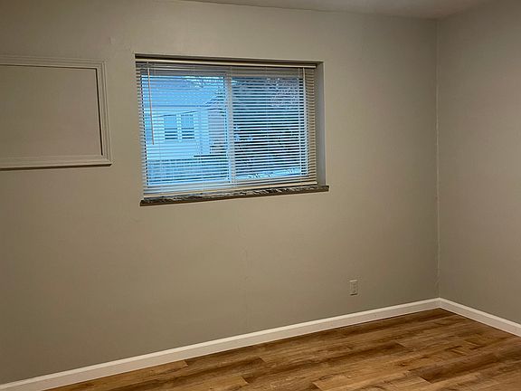 5th image of 1231 Elm Dr