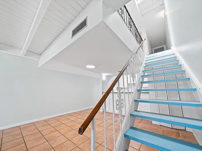 1407 Atlantic St — Photo 8