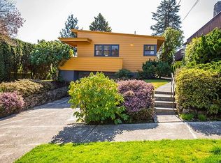 7236 SE Salmon St, Portland, OR 97215