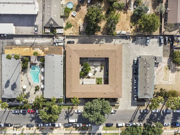 riverside-california-89134841 picture