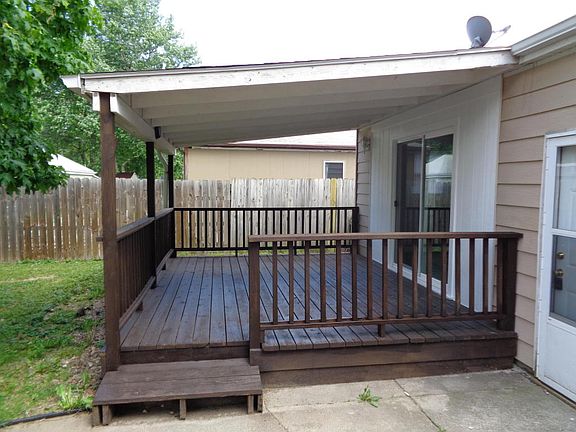 3rd image of 2124 Westside Dr