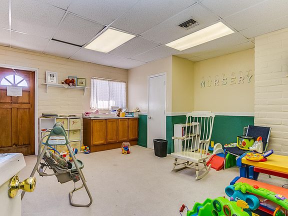 5th image of 1520 S Melpomene Way