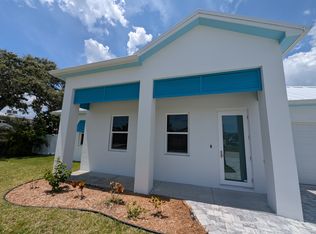 382 Woodland Ave, Cocoa Beach, FL 32931