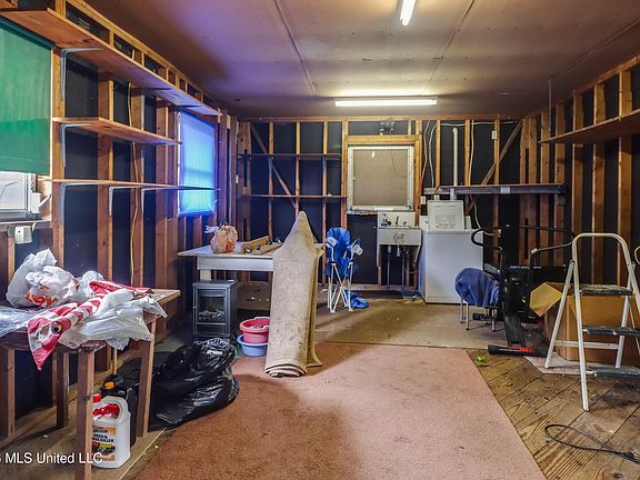 5th image of 10403 Gorenflo Rd