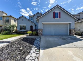9718 Fall Valley Way, Sacramento, CA 95829