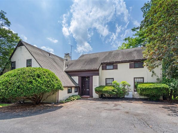 203B Store Hill Rd
