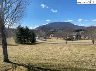 River Knoll Dr, Jefferson, NC 28640