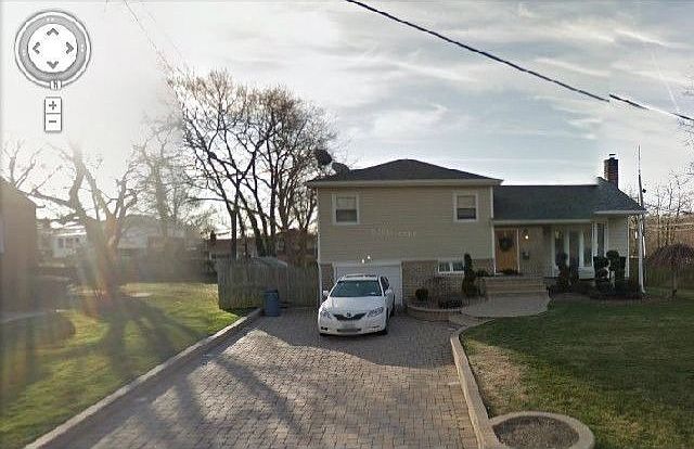 1st image of 3736 Marilyn Dr