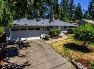 7619 Cirque Dr W, University Place, WA 98467