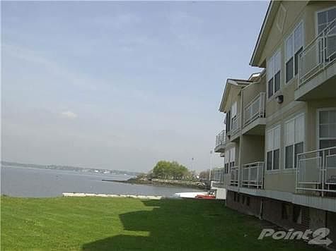 1st image of 109 Longstreet Ave #311