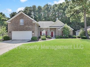 121 Tappan Zee Dr, Pooler, GA 31322