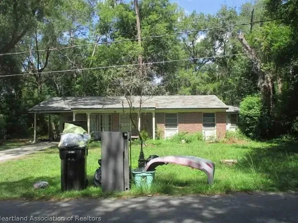 4216 NW 10th St, Gainesville, FL 32609