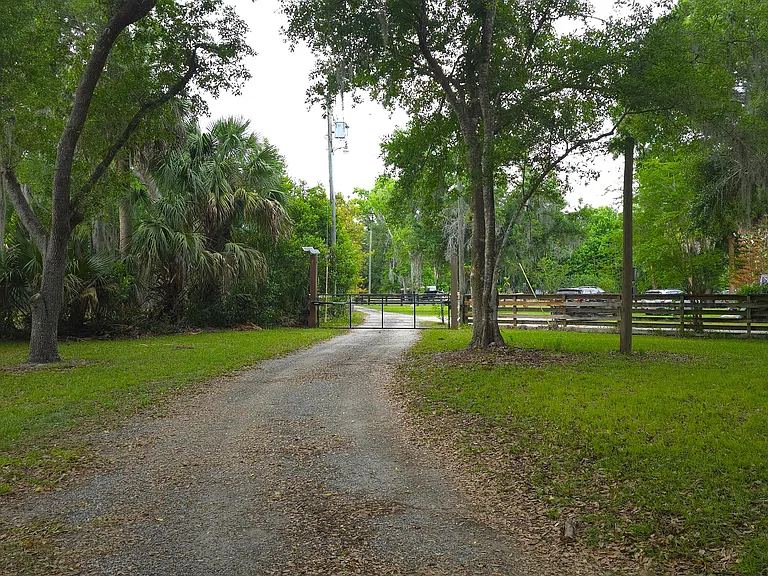 3834 Best Rd — Photo 12