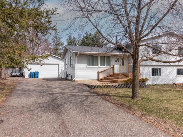 103 8th St N, Sartell, MN 56377