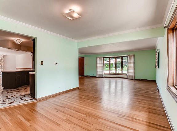 4th image of 7669 W White Pine Pl