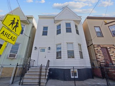 58 Old Bergen Rd, Jersey City, NJ, 07305