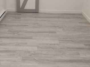 400 Walnut St #4, Middleburg, PA 17842