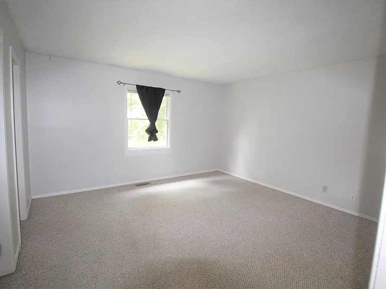 1181 Cumberland Ave — Photo 7