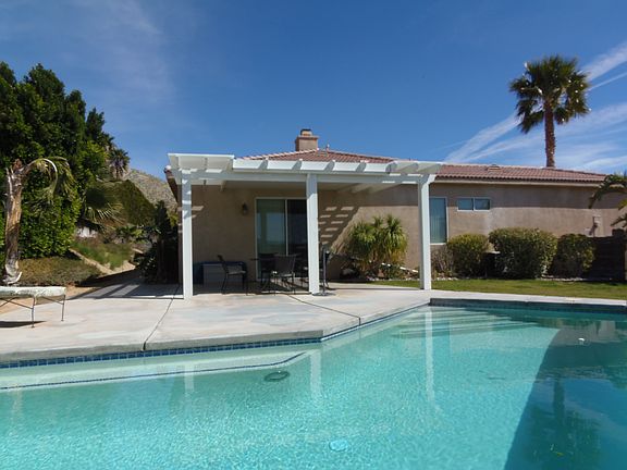 3rd image of 9883 La Paloma Ln