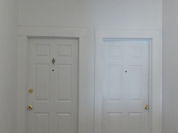 3rd image of 209 S 4th St APT 4