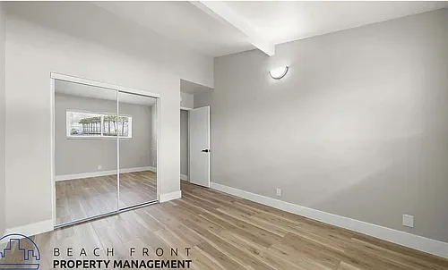 Floor plan 1 Bed 1 Bath - 331 E. Wakefield