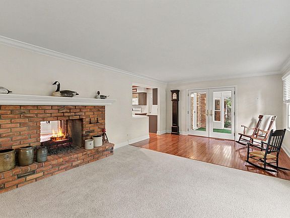 2nd image of 1407 Woodnoll Dr