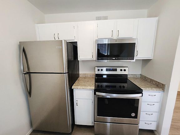 4th image of 8841 N 2nd Way #13
