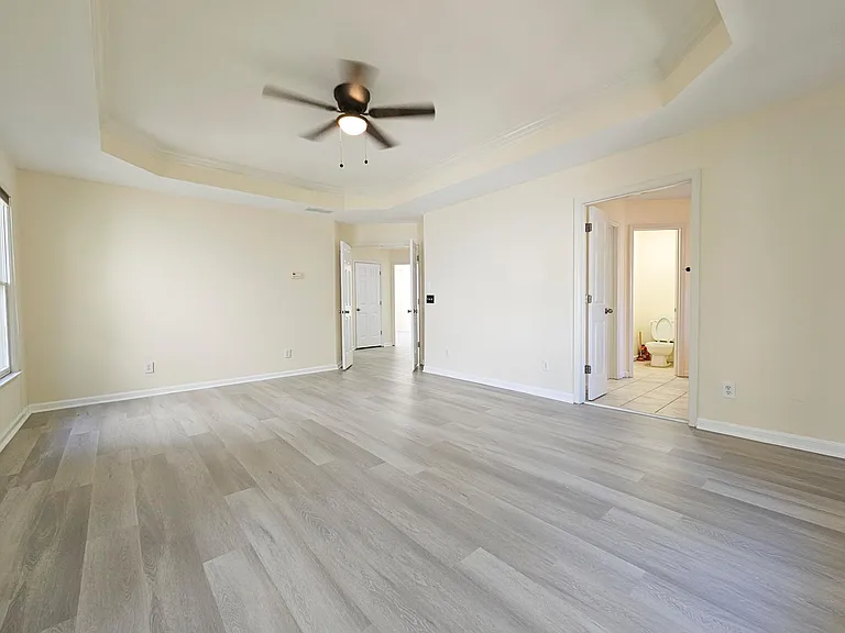 3373 Hunters Point Rd SE — Photo 14