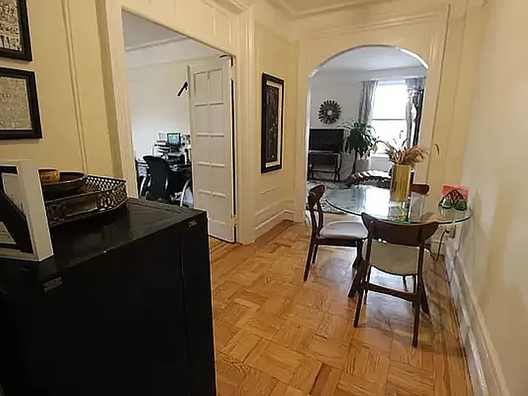 508 W 110th St #7A — Photo 11