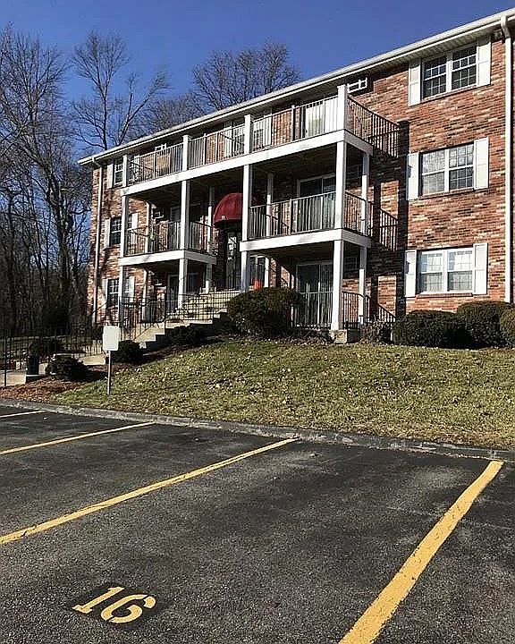 1st image of 11 Kenmar Dr Unit 11