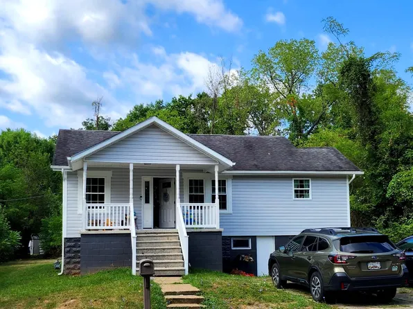 14204 Old Lake Dr SW, Cresaptown, MD 21502