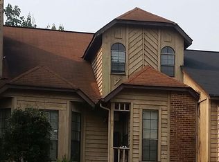 781 Heritage Oaks Dr, Stone Mountain, GA 30088